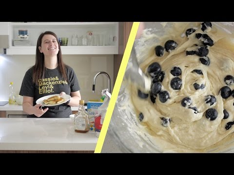 Blueberry Pancakes - Cooking With Lesbians