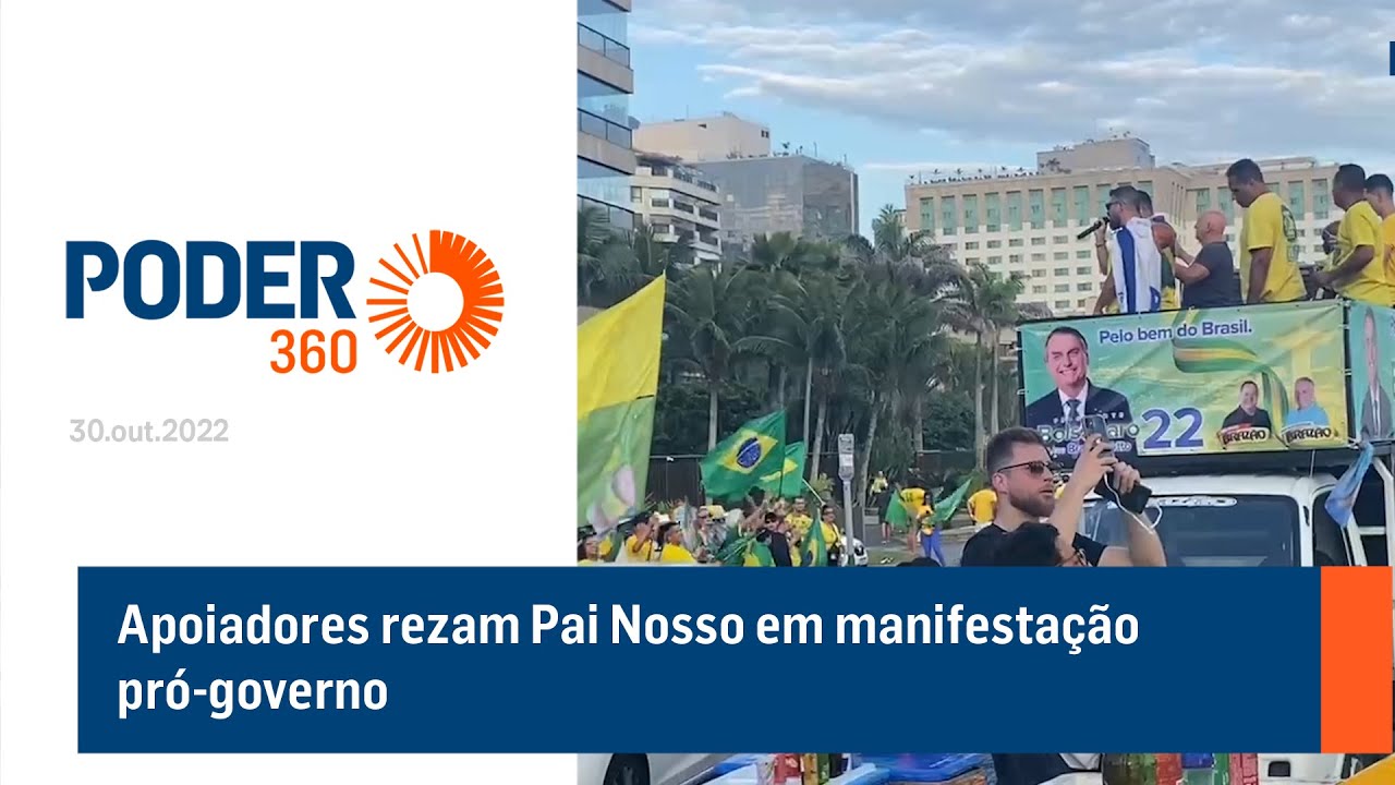 Apoiadores rezam Pai Nosso em manifestação pró-governo