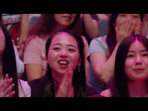 Miriam Yeung杨千嬅与歌迷同台献唱经典歌曲《可惜我是水瓶座》，引发全场大合唱！