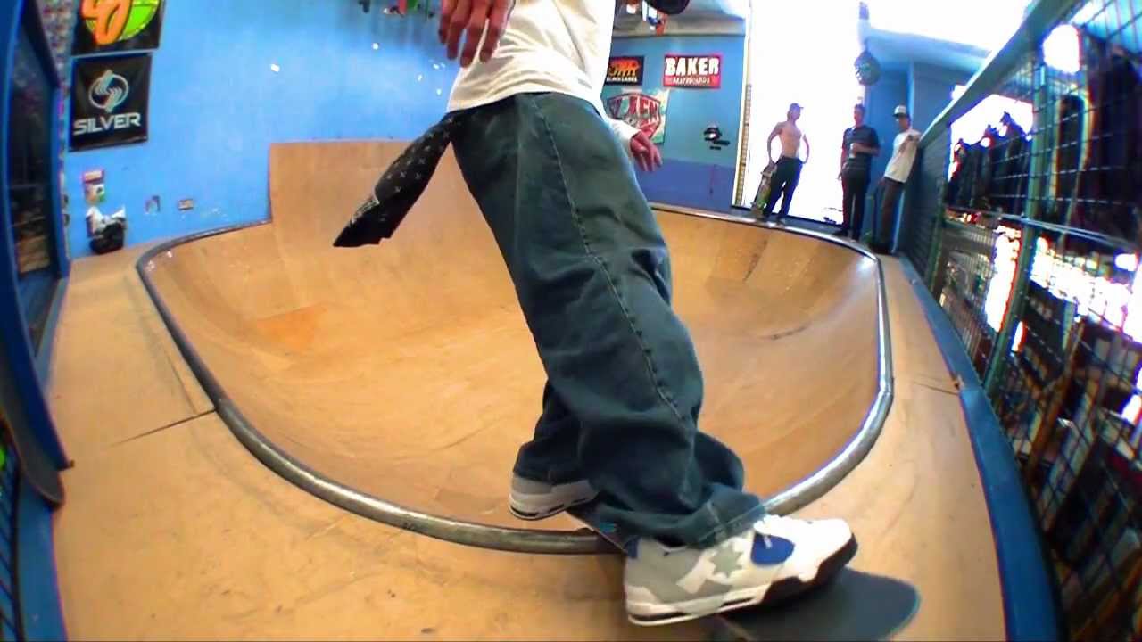 mini ramp skate mini ramp skate