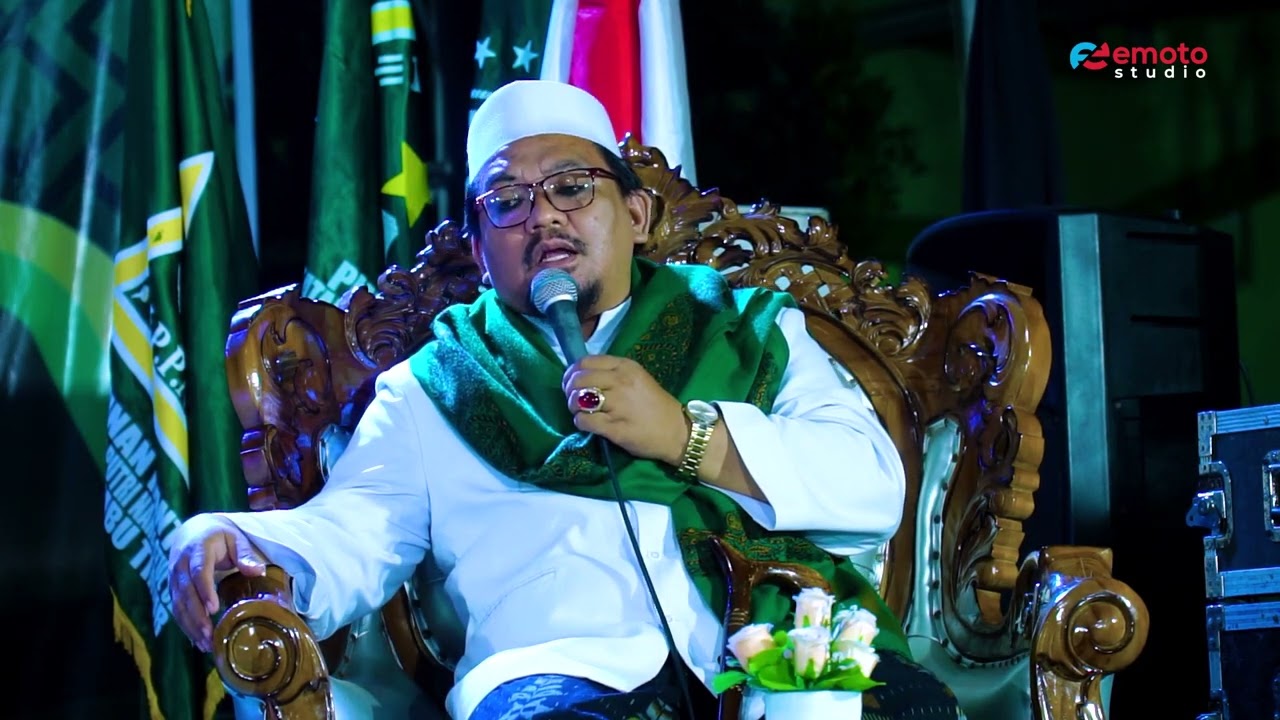 CERAMAH LUCU KH. MAHRUS ALI JEPARA - HAUL SIMBAH KH. MUHAMMAD ZUHRI & HAUL SIMBAH HJ. KARSIPAH