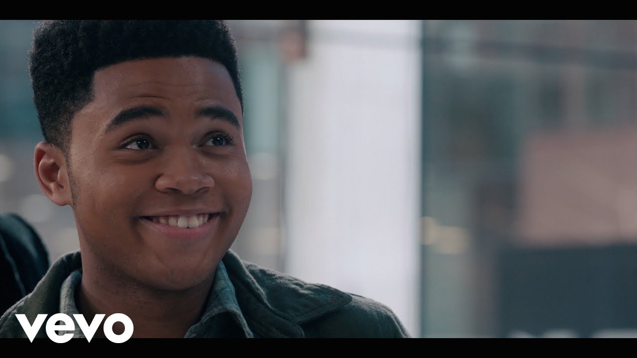 Sneakerella - Cast - Finale (From 