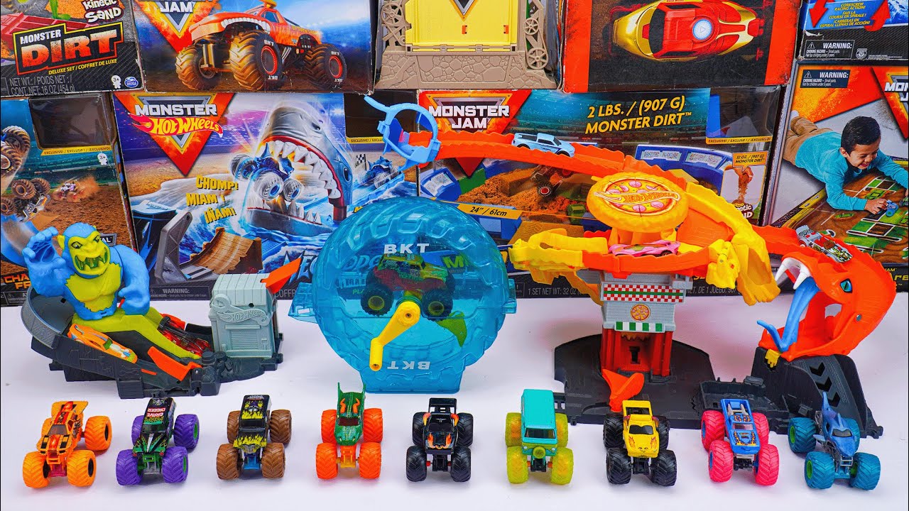 Monster Jam Collection Unboxing Review | Monster Jam Megalodon Monster Wash Playset