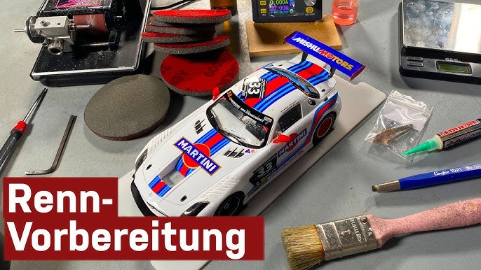 Carrera Digital 124 BMW M4 GT3 mit Tuningpaket 