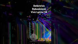 “Deléctrico” puso a bailar a los presentes que disfrutaron de @babasonicos en el Vive Latino 24