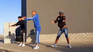 Okkz finest doing the most 🔥🔥🔥 (musketeers_na x Azaria shake your head)