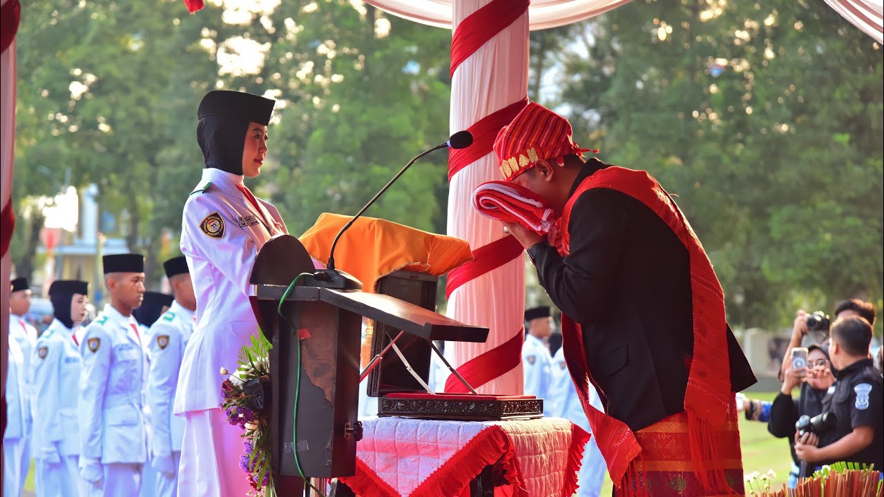 Full Moment Penurunan Sang Merah Putih, Paskibraka Kabupaten Lumajang 