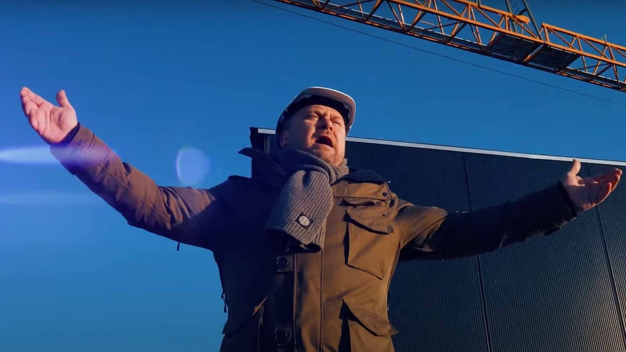 Wesly Bronkhorst – De Bouw Maakt Het | Official Construction Music Video (Dutch)