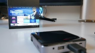 APEMAN M4 Mini Portable DLP Projector - PS4 / XBOX One on 100" Screen