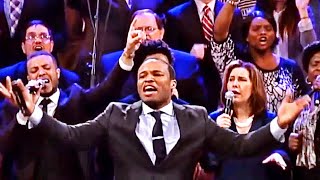 Video voorbeeld van "Parece um Coral Celestial cantando junto aos Anjos 😭 O Grande Eu Sou - The Brooklyn Tabernacle Choir"