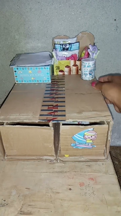 beresin meja belajar sekaligus meja jurnal 😊