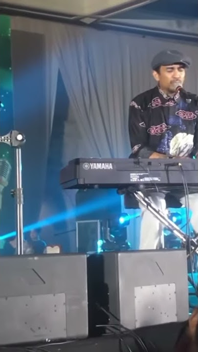 Glenn Fredly - Terserah ( live at balai Sudirman )