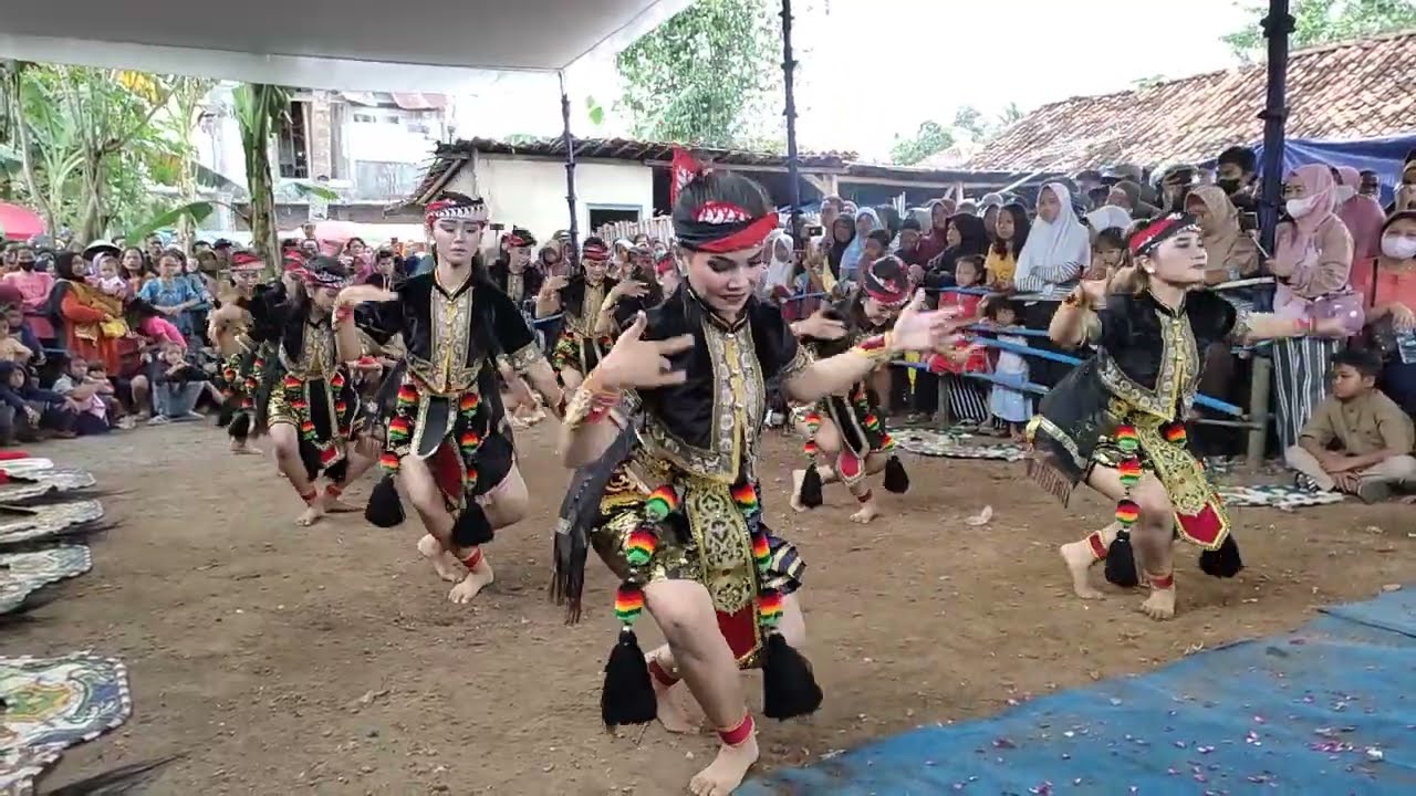 Jaranan Gagak Hidayat Semagung Live Cangkrep Lor || Jathilan Putri Srikandi Indonesia
