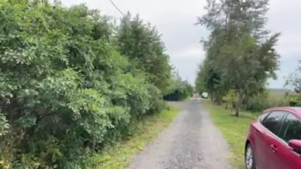 15 колец и влупило снизу Бурение колодца машиной - YouTube