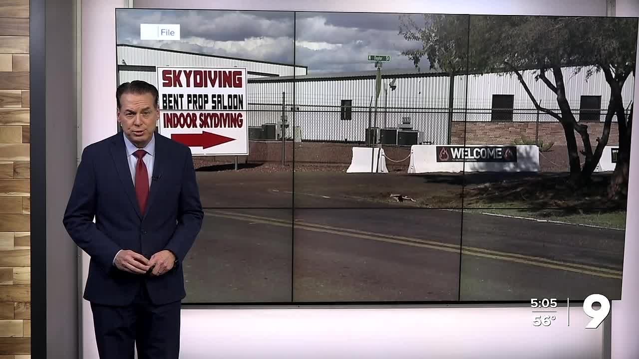 Deadly skydiving incident in Eloy - YouTube