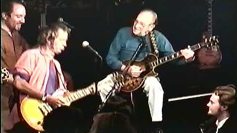 Keith Richards of The Rolling Stones Jamming with Les Paul! RARE Footage of Two Rock & Roll Icons