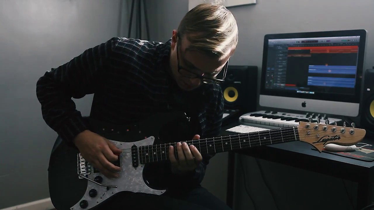 Igor Efimov showcases the Legator Opus 450-LE Guitar.