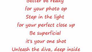 Christina Aguilera - Glam (Lyrics)