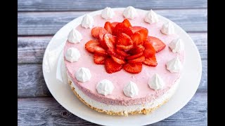 No-bake white chocolate strawberry mousse cake