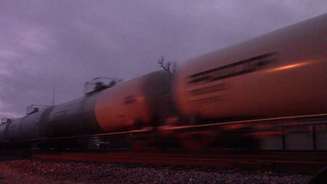 HLCX 3812 East in Coal City, IL 3/12/20 - YouTube