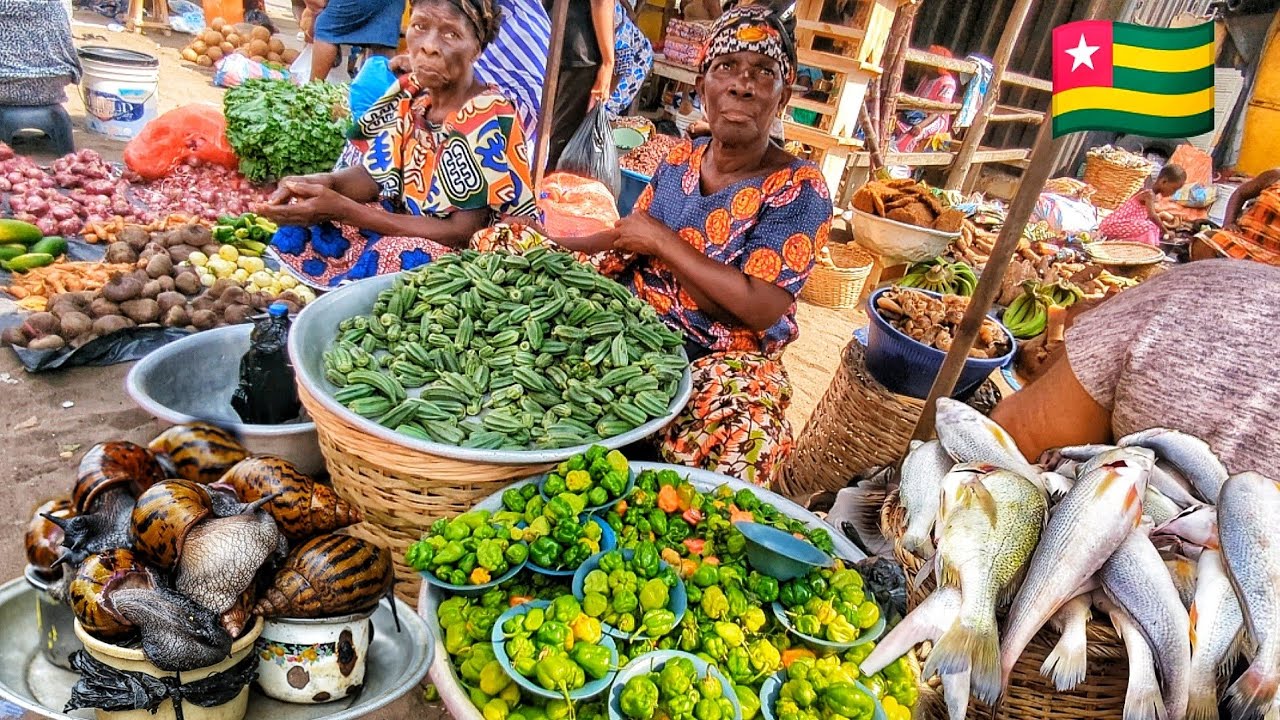 Cheapest food market akodessewa lomé Togo🇹🇬 West Africa . Cost of living in west Africa 🌍 YouTube