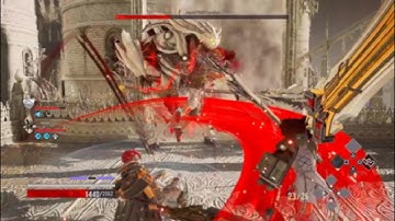 Jojo posing with a rando. (Code Vein.)