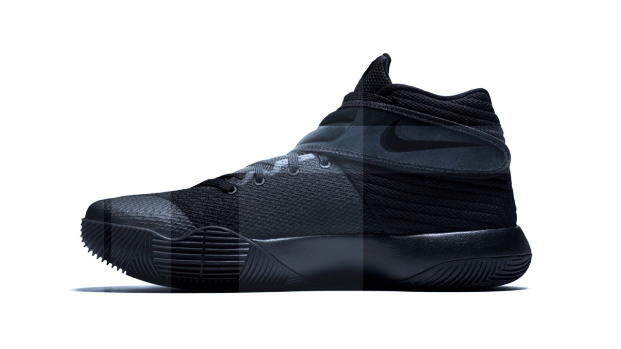 kyrie triple black