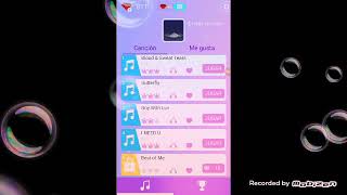 TOCANDO O PIANO TILES  DO BTS screenshot 2