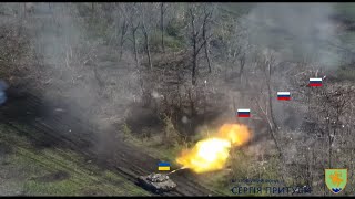 Ukrainian Forces Assault Russian Trench With Tank & Mechanize Infantry Throwing Grenades In Bakhmut