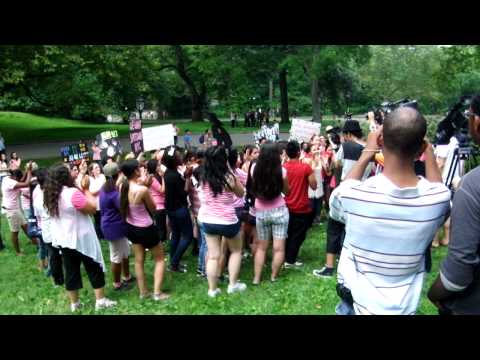 SM TOWN Flash Mob NYC ~ 3