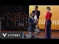 BEST PROPOSAL EVER FROM STAGE (SHE DIDN'T SEE IT COMING)