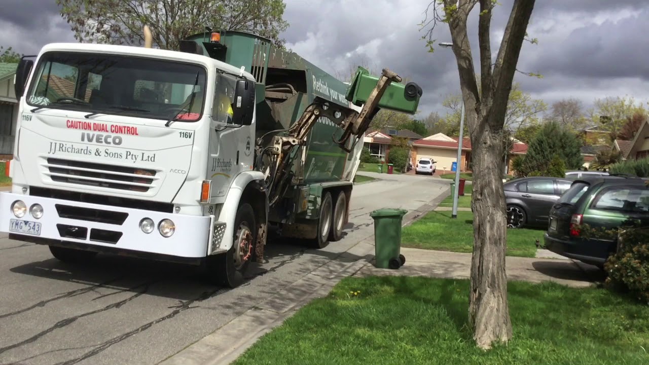 Casey Garbage and Green Waste 116V, 116S YouTube