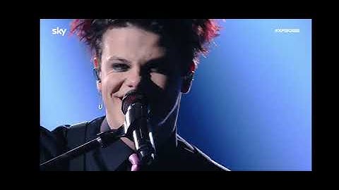 x factor Italy yungblud performance 2022