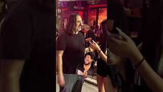 Put your bags away people😅😅😅