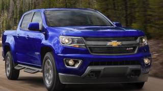 Comparing Features: Chevy Colorado vs. Toyota Tacoma in Humble