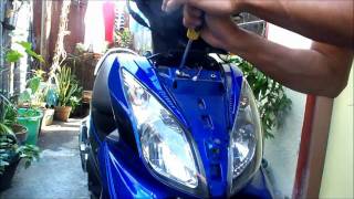 How to remove Headlight Assembly of suzuki hayate