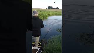 Groundbaiting before the duel. #groundbait #pêche #coarseangling