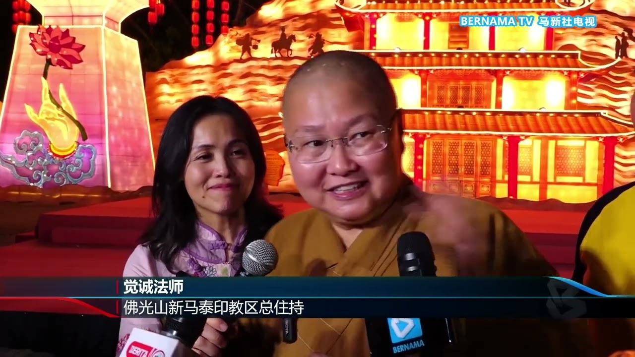 20260211 东禅寺18公尺主题灯塔亮相 灯海中再现敦煌盛唐盛景