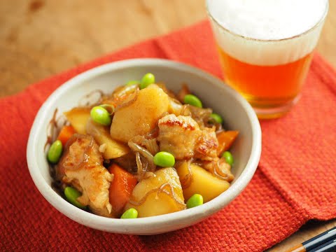 鶏むね肉の鶏肉じゃが、片栗粉と日本酒で鶏むね肉が柔らか