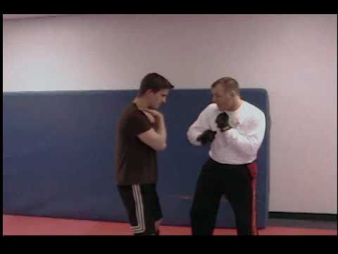 Bar Fight. (Instructor Mike Preite). Self Defense ...