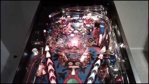 Pinball Video:F-14 Tomcat Playfield Comparisons-Real And Visual Pinball