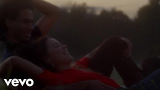 Oona Roche - Coulda Been A Cowgirl