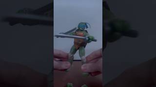McFarlane toys TMNT Leonardo action figure AND comic REVIEW