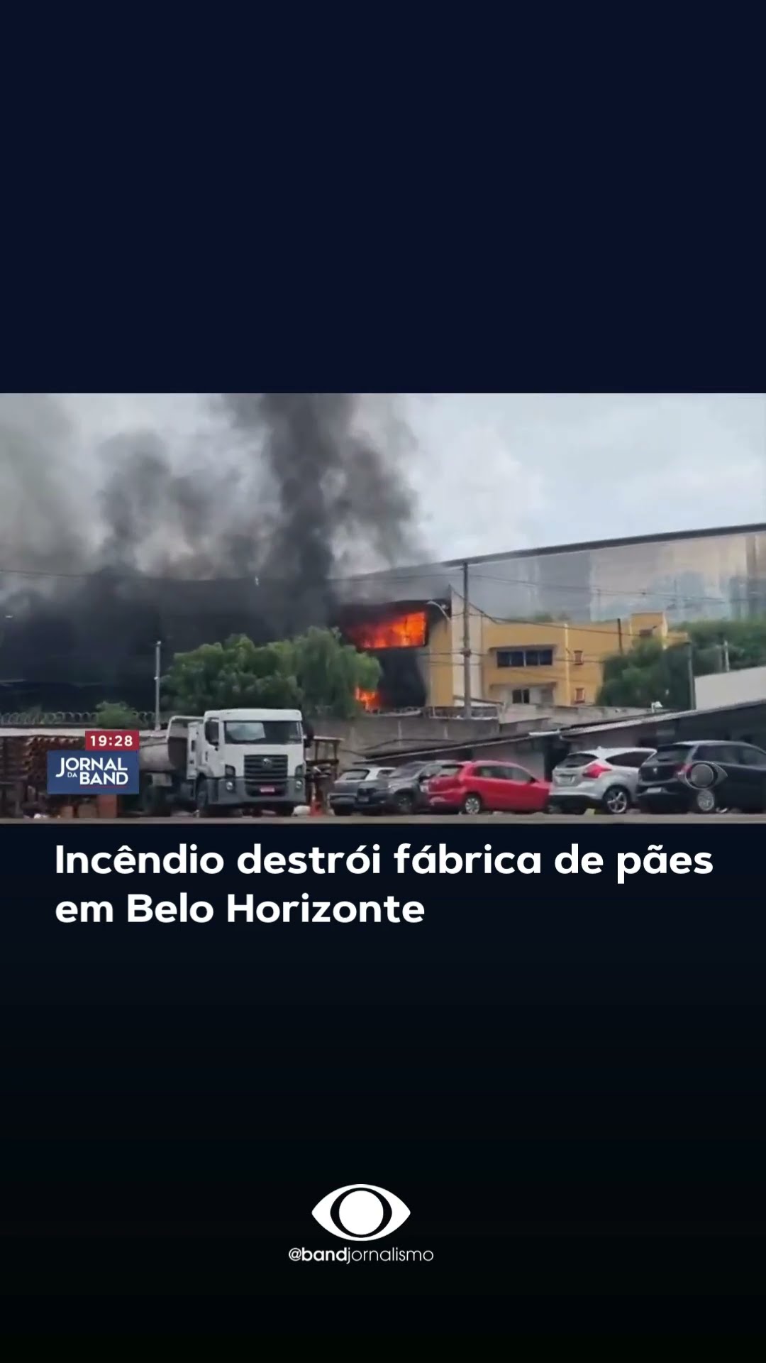 Incêndio destrói fábrica de pães em Belo Horizonte