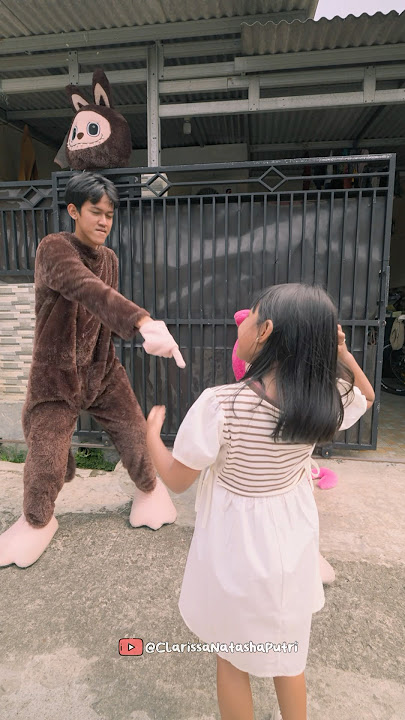 Labubu Pink Nuduh Bocil Nyangkutin Kepala