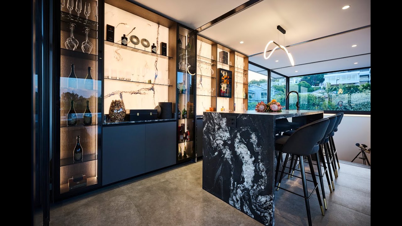 Luxury Rooftop Bar in Johannesburg by Linear Concepts