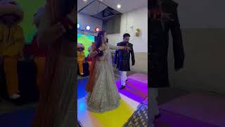 This Couple Dance 😍😍 #weddingdance #trending #couple #coupledance #pahadi #wedding #viral #explore