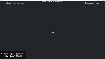 Me waiting for Mee6 website to Load for 10 Minutes
