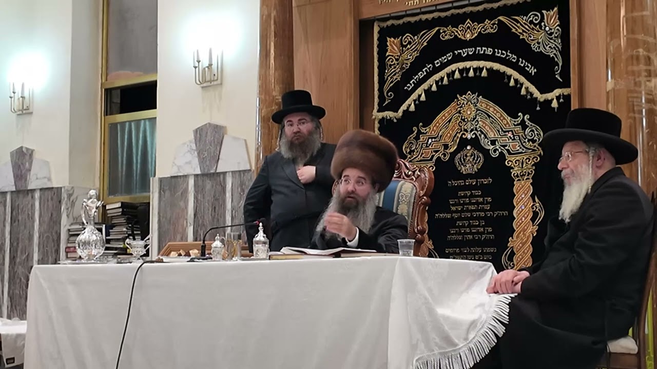 אמרי קודש מהאדמו"ר מסאדיגורה בשוה"ט זאת חנוכה תשפ"ו