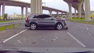 20 Ridiculous Dashcam Moments Caught on Camera
